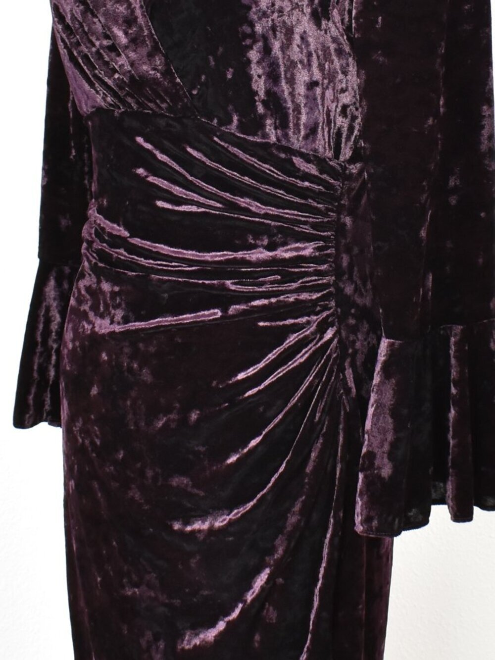 Lauren Ralph Lauren Velvet Faux Wrap Flutter Bell Sleeve Sheath Dress - 8 - Picture 9 of 10
